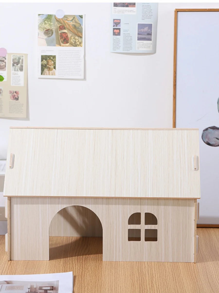 Squirrel Design Wooden Nest House Landscape Home For Pets