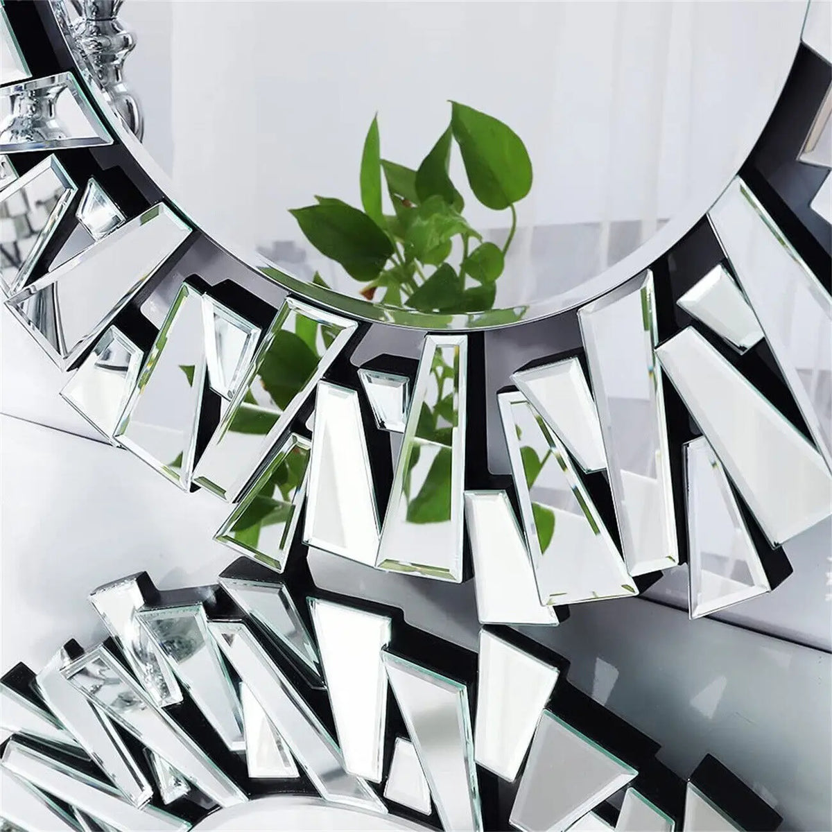 LUVODI Starburst Round Wall Mirror Decorative Accent For Living Room