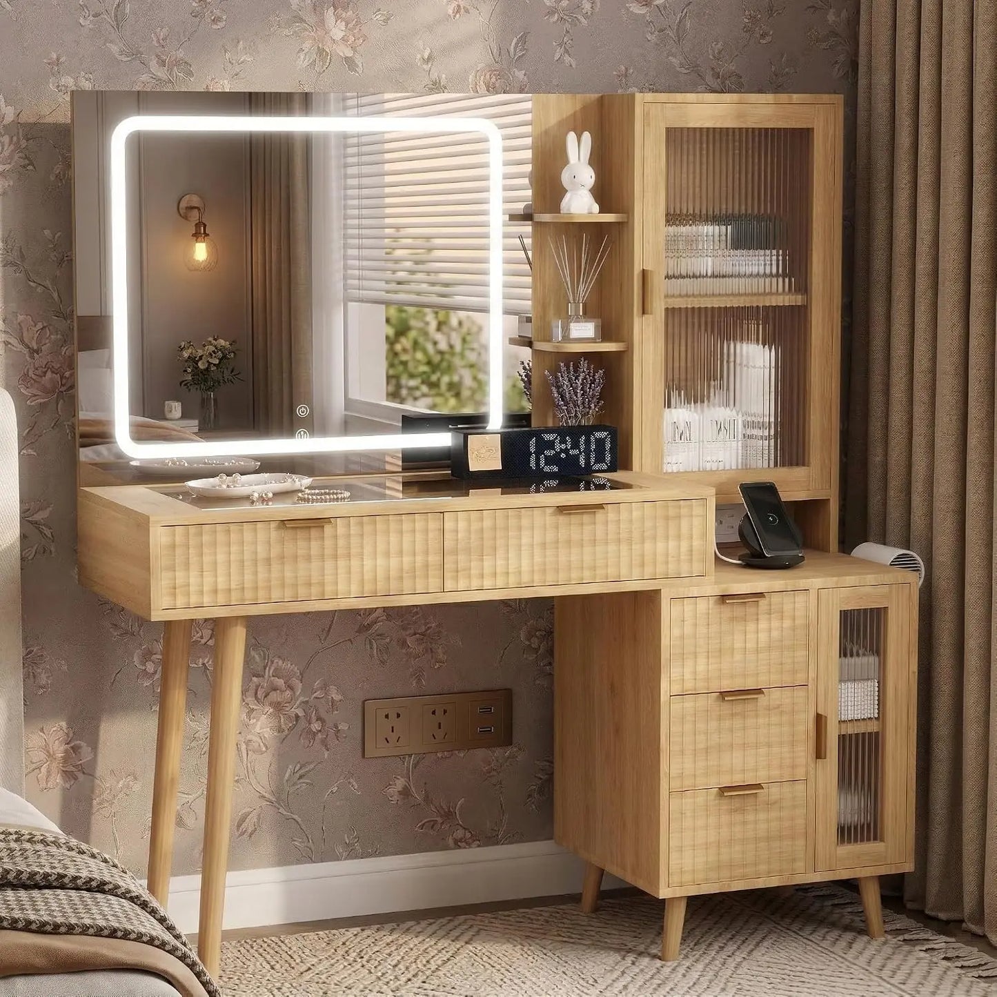 Fluted Boho Vanity Desk With Led Mirror And Charging Station